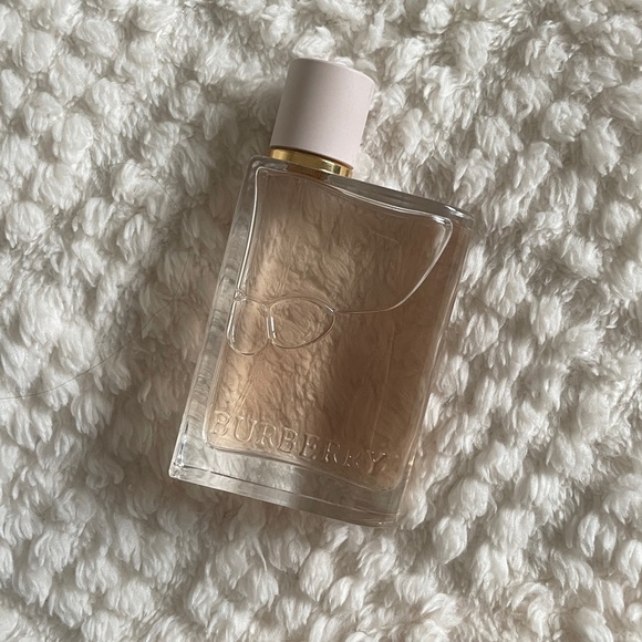 Burberry Other - Burberry Her 50 ml
